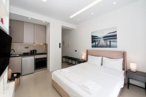 Minimal Studio with Balcony in Pagrati, Athens